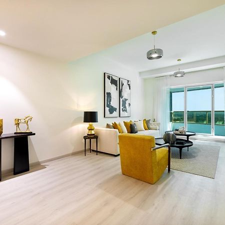 شقة Maison Privee - Millennium Executive Tower دبي المظهر الخارجي الصورة