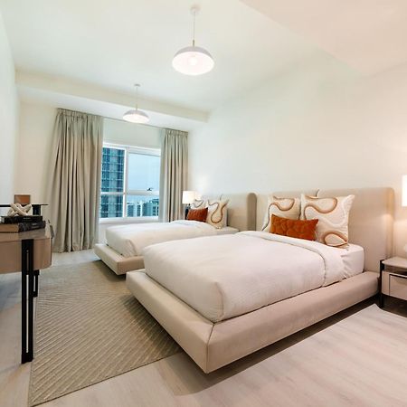 شقة Maison Privee - Millennium Executive Tower دبي المظهر الخارجي الصورة