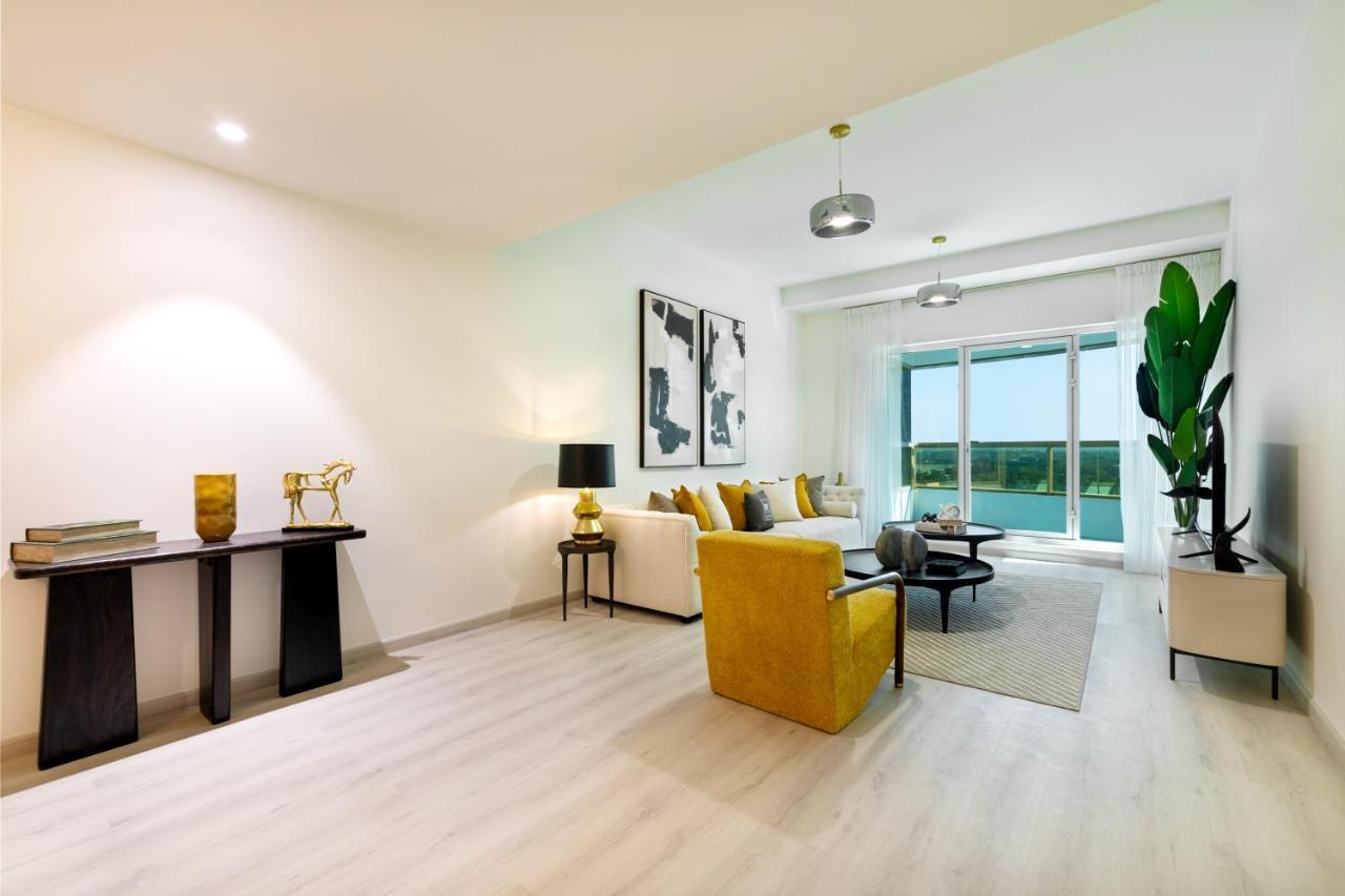 شقة Maison Privee - Millennium Executive Tower دبي المظهر الخارجي الصورة