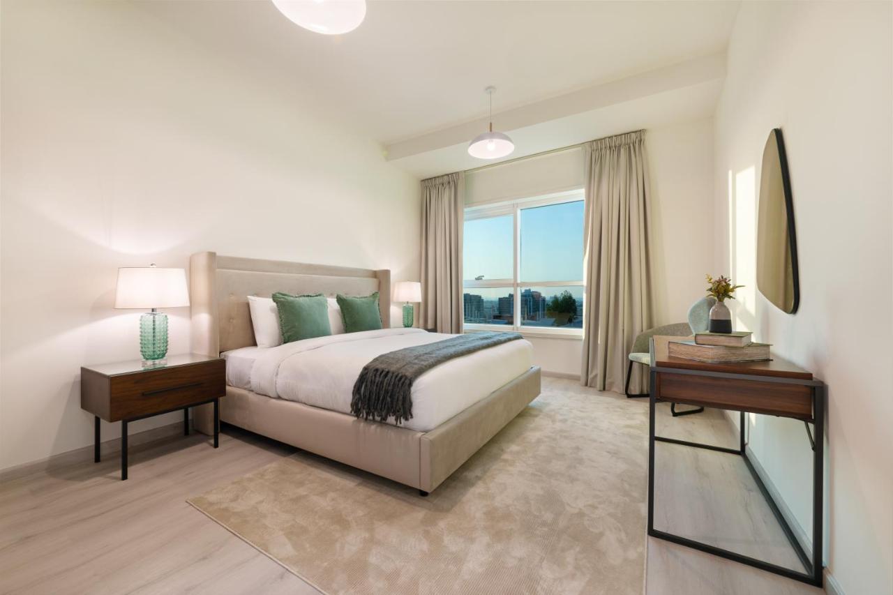 شقة Maison Privee - Millennium Executive Tower دبي المظهر الخارجي الصورة