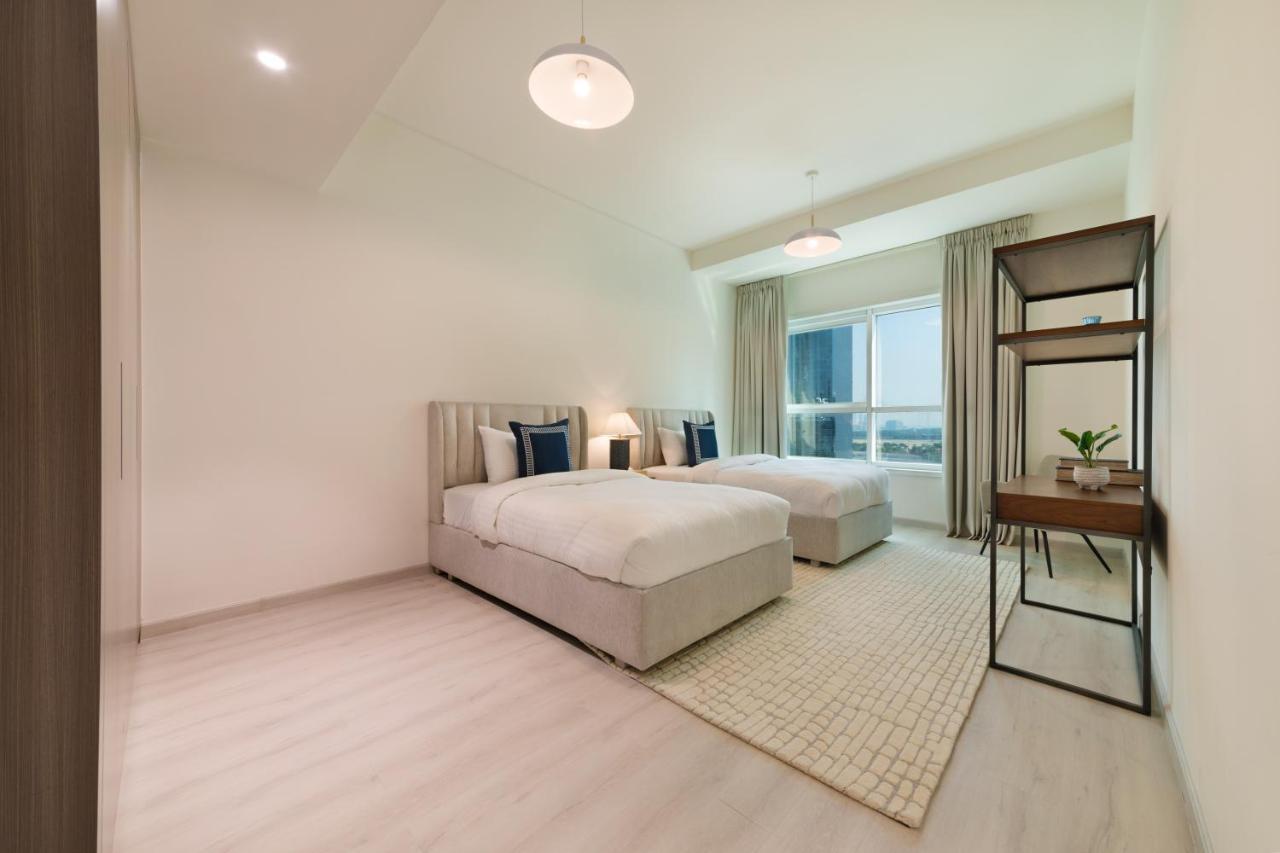شقة Maison Privee - Millennium Executive Tower دبي المظهر الخارجي الصورة